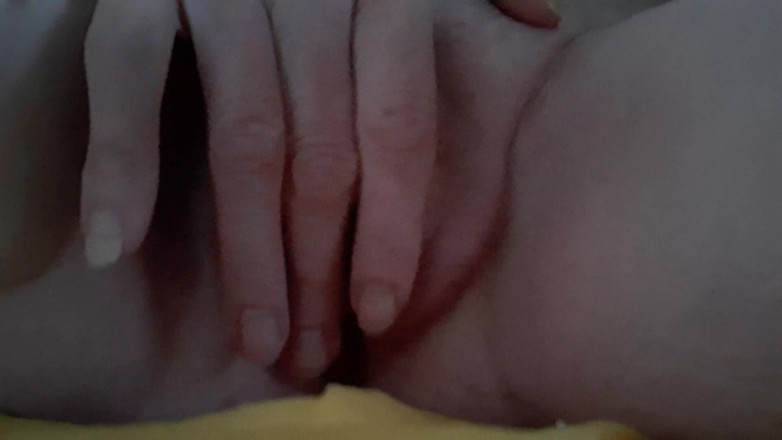 Tinka19: Solo close up
