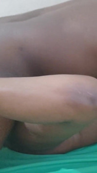 Entregador fode tia tamil tão quente sexo