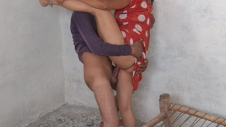 Saxesageth: Sex cu zece fete băiat indian