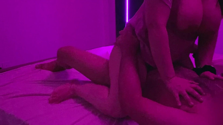 Faustina Pierre: Tôi đụ anh kế của chồng tôi trong khi anh ấy ở trong...