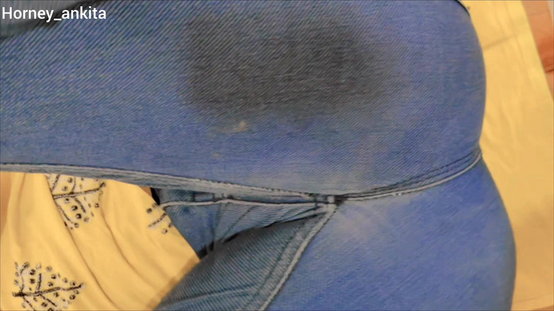 Horney_Ankita: Desi bella insegnante di college scopata figa stretta audio hindi...