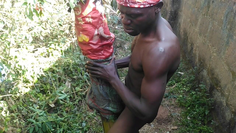 Moviesporn1: Este es mi regalo de navidad para todas las chicas...