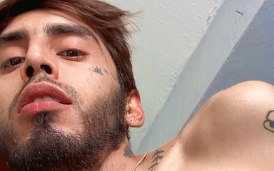 Very hot Twink: Já Saco La Verga Por Un Lado De El Short