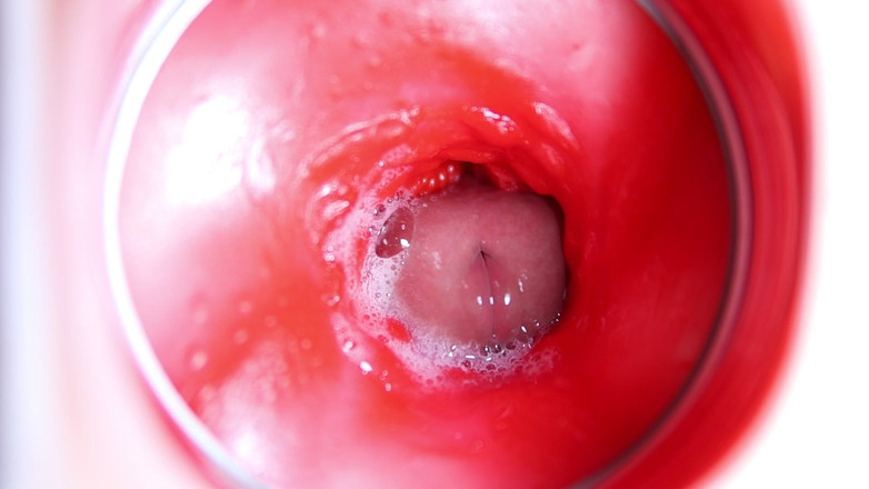 SEXY_GUYBEST: Cámara dentro del coño! el agujero más húmedo y tajoso...