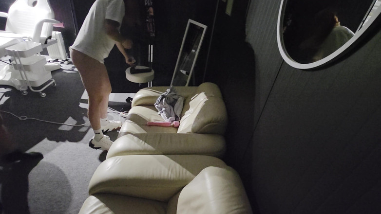 LuTosT: Je l’ai rencontrée au travail, la femme de quelqu’un a...