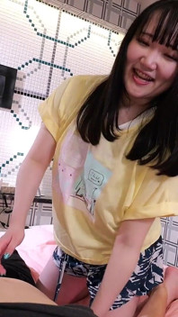 Mao-chan Is a Charming Girl with a Slightly Fluffy Aura When She's in Love. She's Cheerful and Loved by Everyone