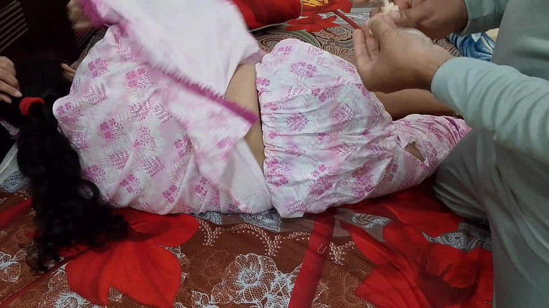 QueenbeautyQB: 火辣继母的背部按摩