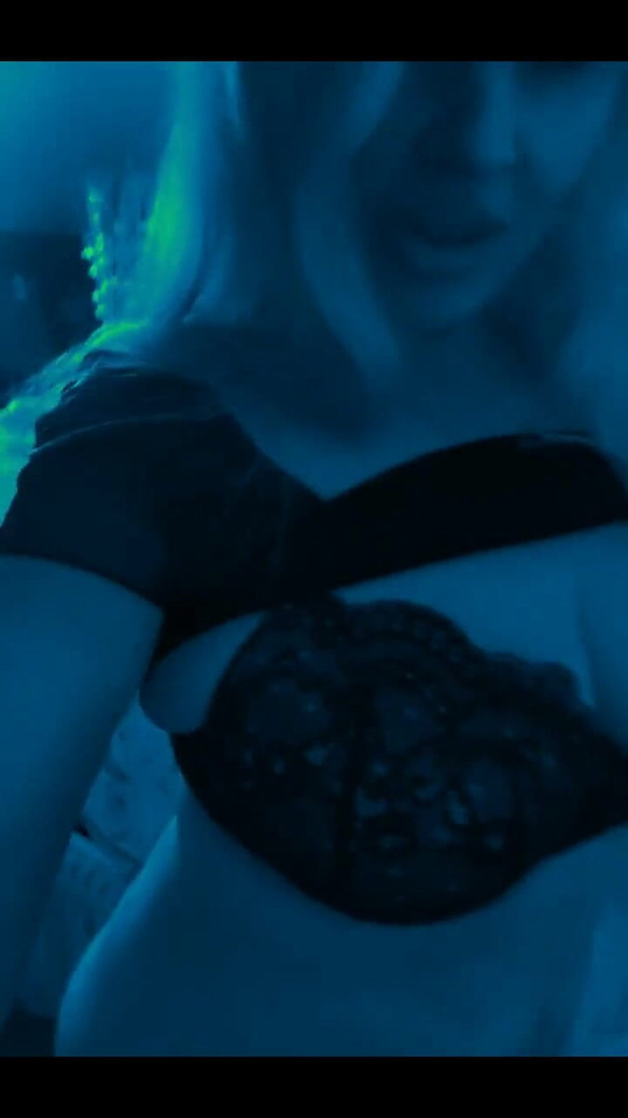 PaintedRose: Bạn có thích nó Daddyyyy?