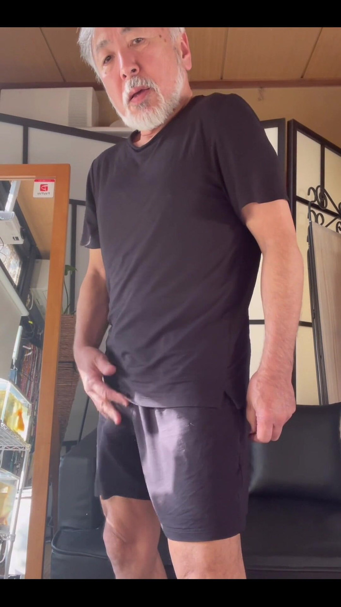 Japanese daddy: Нова піжама.