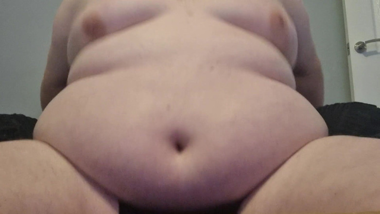 Big man: Bouncing boobs