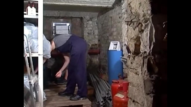 Bisco Birchwood Productions: Татуйовані ретро повії прибиті!