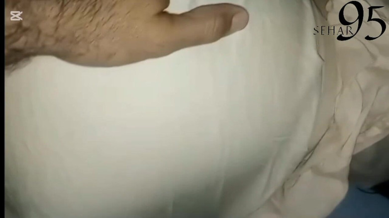 sehar95: Студентка по принципу трахает mem в номере хостела, от Sehar 95