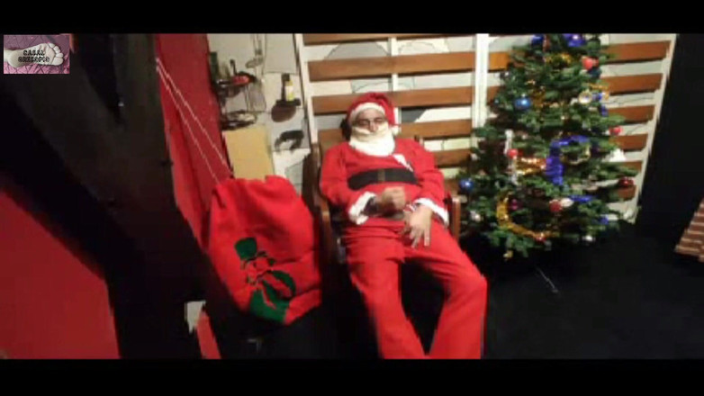 CasalGresopio: Mother Christmas Blowjob Father Christmas at Christmas 2025