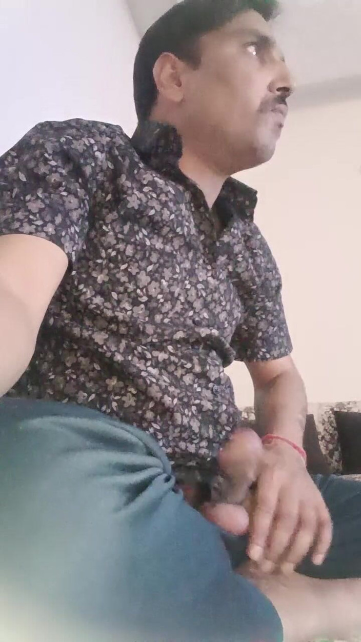 Rajasthani-old-lover: Indian Police Officer Get Sucked and Fucked by Neighbour Stepfather...
