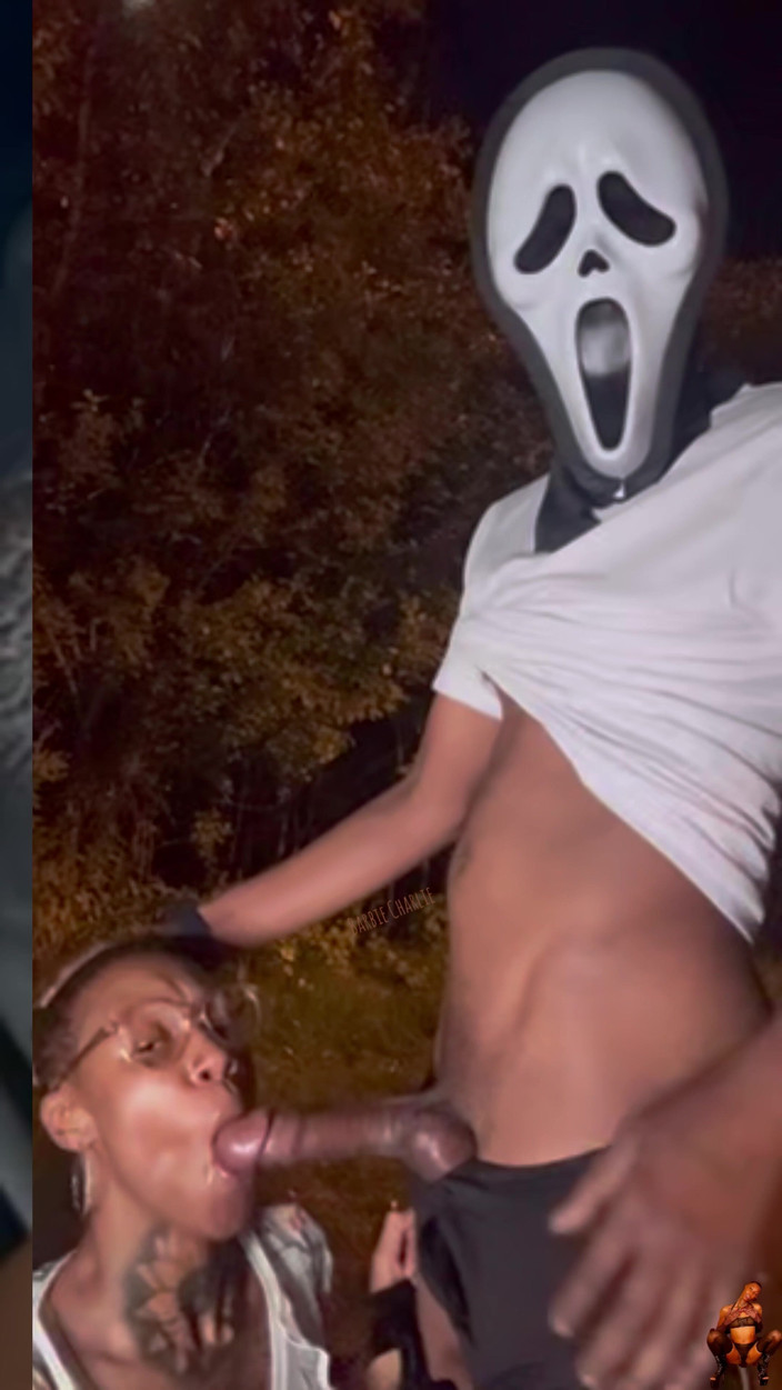 BarbieCharlie: Barbie Charlie Cosplay Ghost Face Facefucks