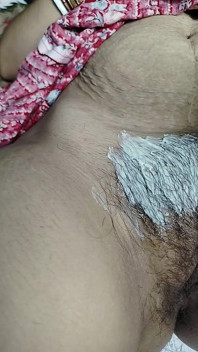 Desi Bhabhi's Clean Hair Pussy