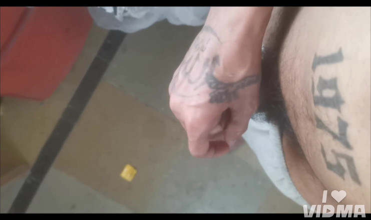 Nonstop: Camera mea, prima dată cu pula mare