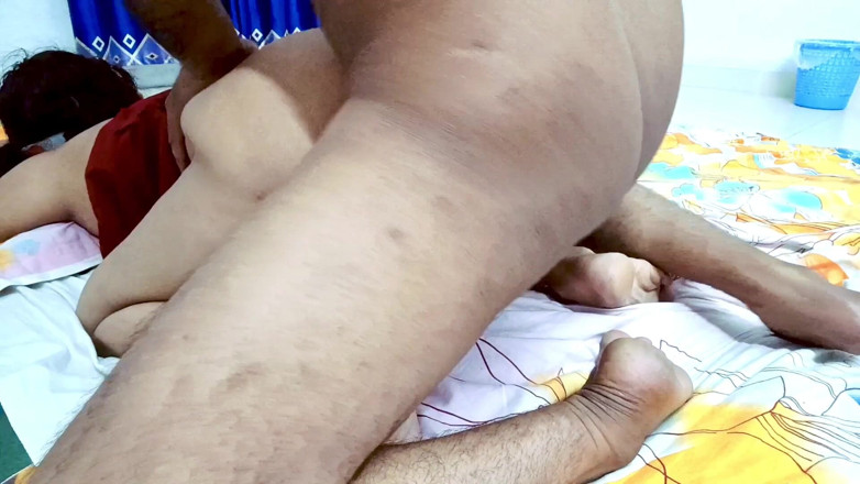 Sabina244: Desi Stepmom Fucking with blowjob's bangaliboy working on the floor