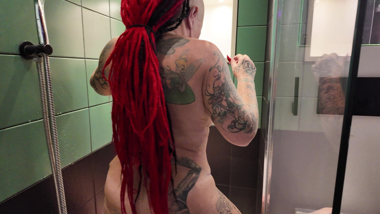 Domina Dark: Seine Hingabe ist vollkommen