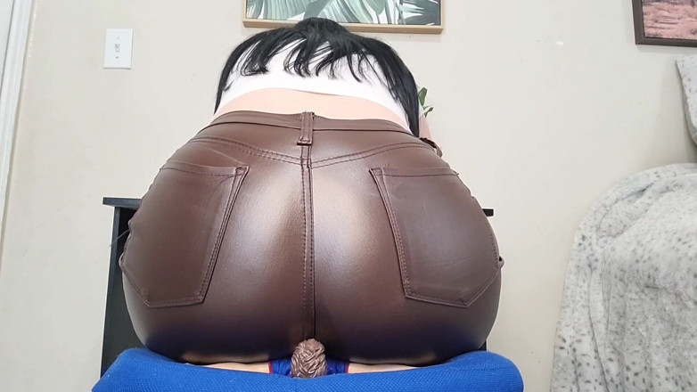 Julia Ryan: Brown Leather Pants