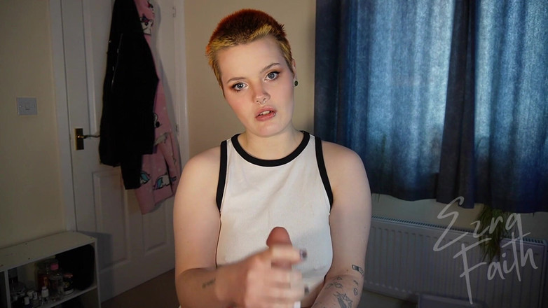 Ezra faith: Cocktease Bestie Mesmerised and Fucked - Ezra Faith - Mesmerize