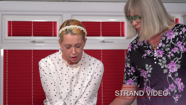 Sarah Stern: 你的眼泪不会阻止陶斯