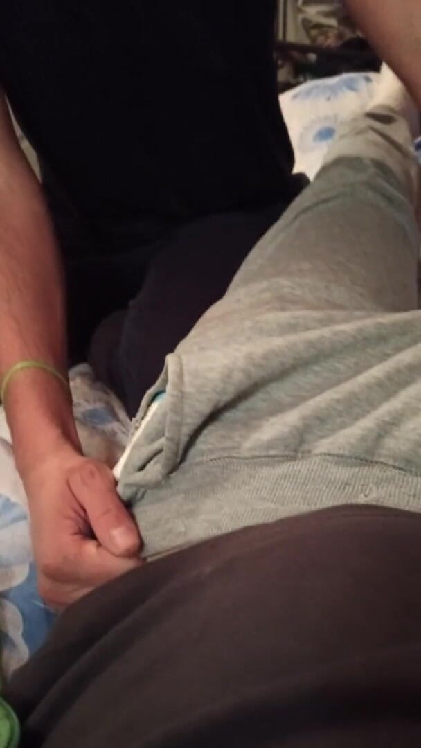 Justin hoodwar: Hisap batang