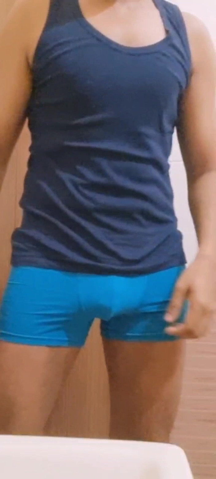 rruh_2024: Naakt mezelf en masturberen met knuffelmelk