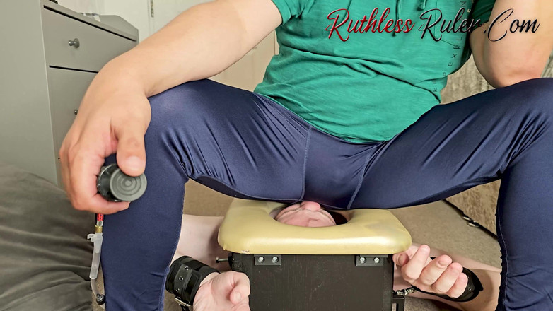 Ruthless ruler - maledom: Язик в мою газівну дупу hd