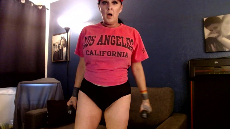 Abby Anna: 3lbs Dumbbell Work Out