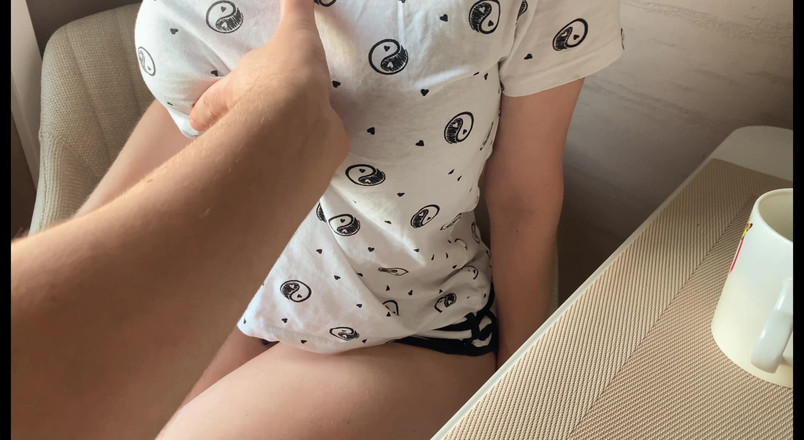 ArinaMills: 금기! 집에 없는 동안 의붓딸과 섹스하는 배다른아빠 - 대화하는 러시아 아마추어