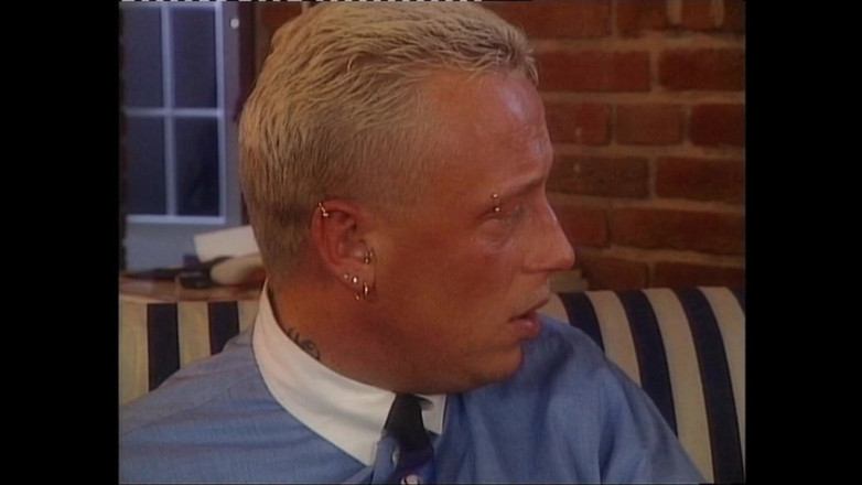 XTime Solo: Cewek nakal rambut pirang ini dientot habis-habisan kayak pelacur jalang