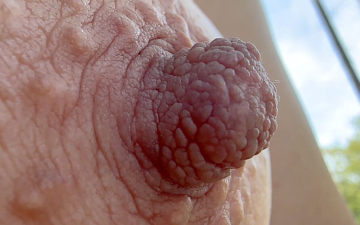 Shione Cooper: 特写乳头玩弄和吮吸由 shione cooper