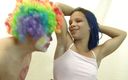 Ultima Video: Her clown does what ever she wants
