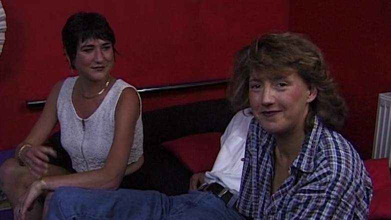 VintageXMovies: Arrapata miLF mora gode di un intenso sgrillettamento e trapanazione...