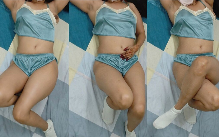 Trisha Hotness: 따먹기 배다른 여동생 #15 나이트수트 섹시 란제리
