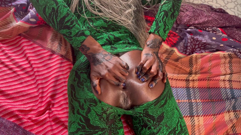 Itxbush: Olgun Müslüman Orta Yaşlı Seksi Kadın Göt Deliğini Büyük Zenci...