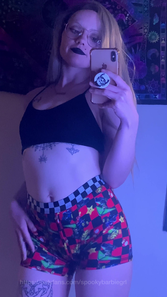 spookybarbiegirl: Spookybarbiegrl - Compilação De Lingerie E Calcinha