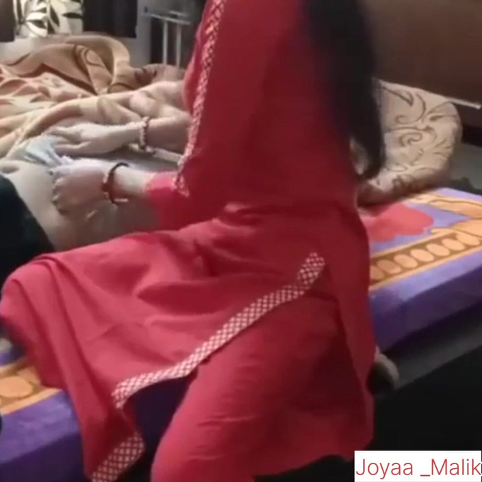 Joya Malik: Desi porno profesora, který šuká svou vysokoškolskou studentku doma