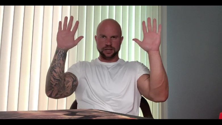 Jasons feet: Saya terikat, disedak dan dikongkek kaki saya dan disembah