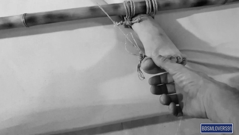 Bdsmlovers91: Tus pequeñas tetas están debiendo ahora! - Entrenamiento de puta sumisa