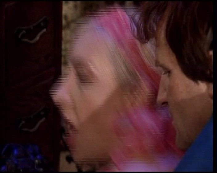 Deutsche Damen: Německá MILFka má obě díry ošukané v dp show