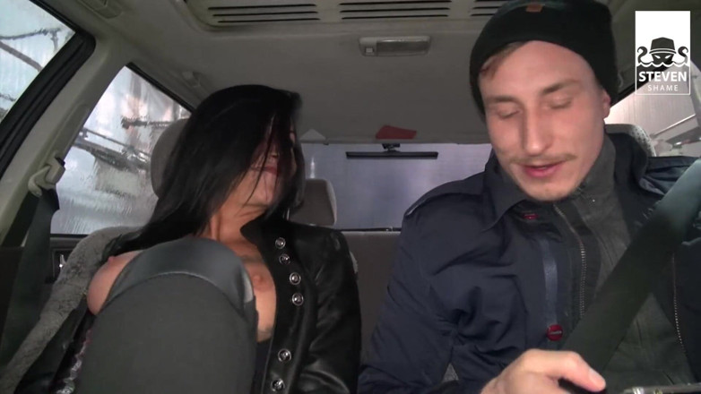 Steven Shame: Skinny Milf Lady Paris banged at main road in Berlin (outdoor)
