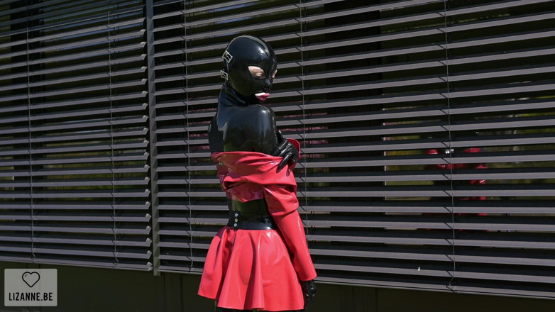 Lizanne: Primavera in lattice rosso