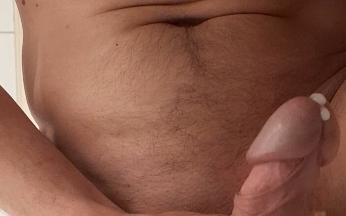 Wlad777: अकेला आदमी हिलाता है