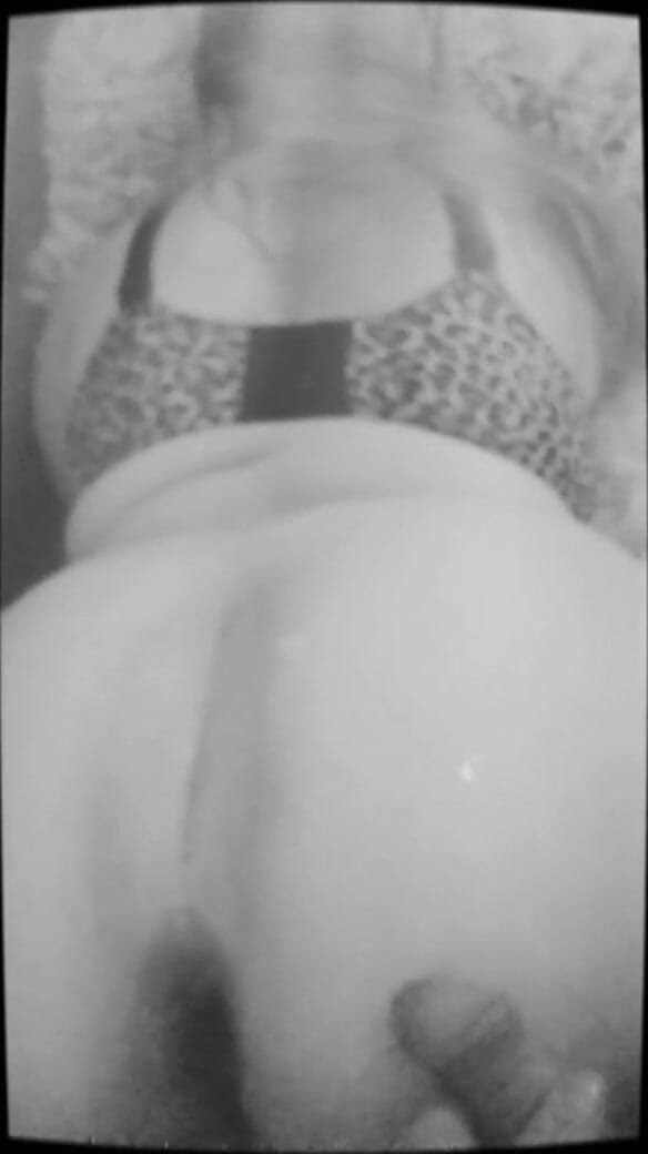 BBW-Cleopatra: Saya mahukan pancutan maninya pada pantat saya
