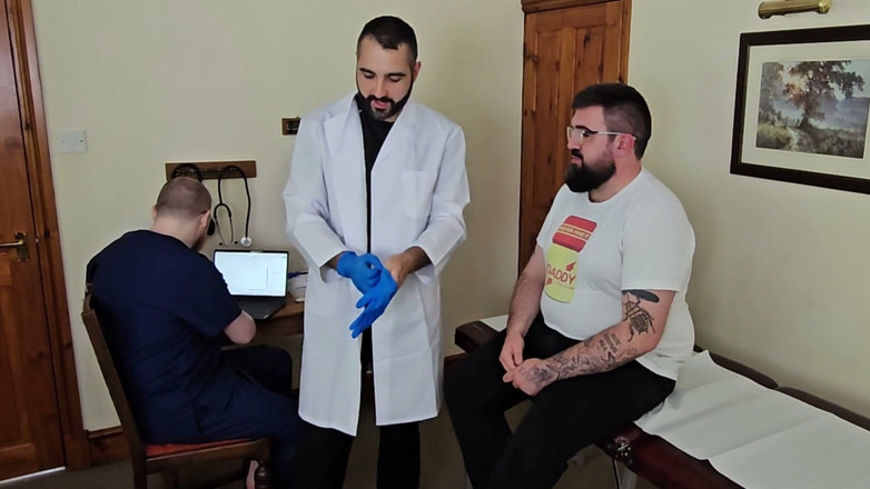 PoppaPig: Dr. Ted precisa de uma olhada melhor