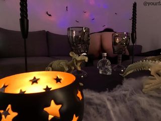 Your fantasy studio: Big Booty Bad Witch Twerks and Farts Like Crazy