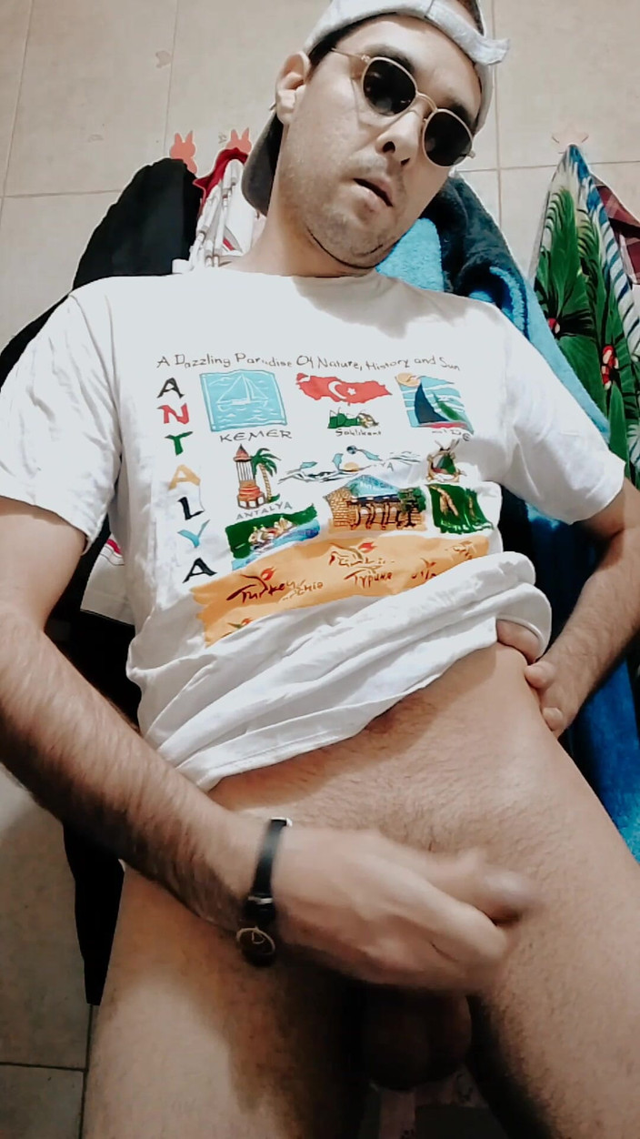 Willy Alexandru Petre: Con cu ngon lành và tinh dịch ngon lành