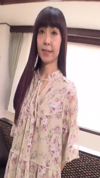 Ayako și Miyoko - Gustul sexului cu milf-uri